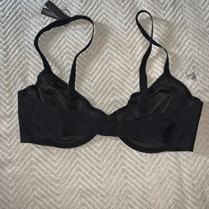 Skims Bra NWT